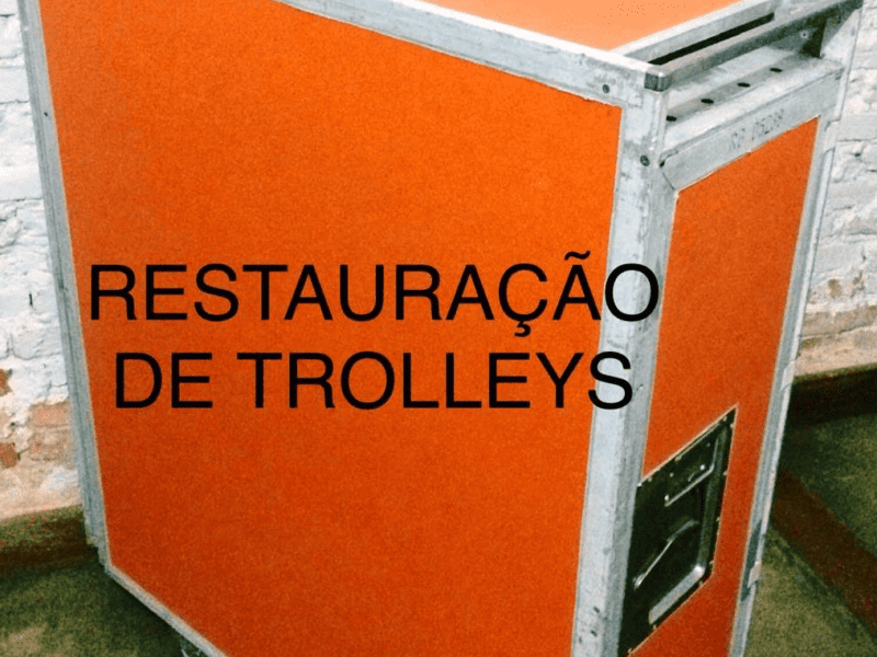 TROLLEY Carrinho usado pelas Comissárias