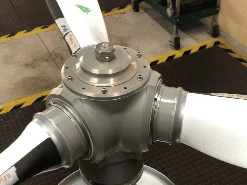 HÉLICE Tripa MTV-9-D