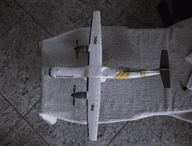 Maquetes Aviões Helicóptero em Madeira