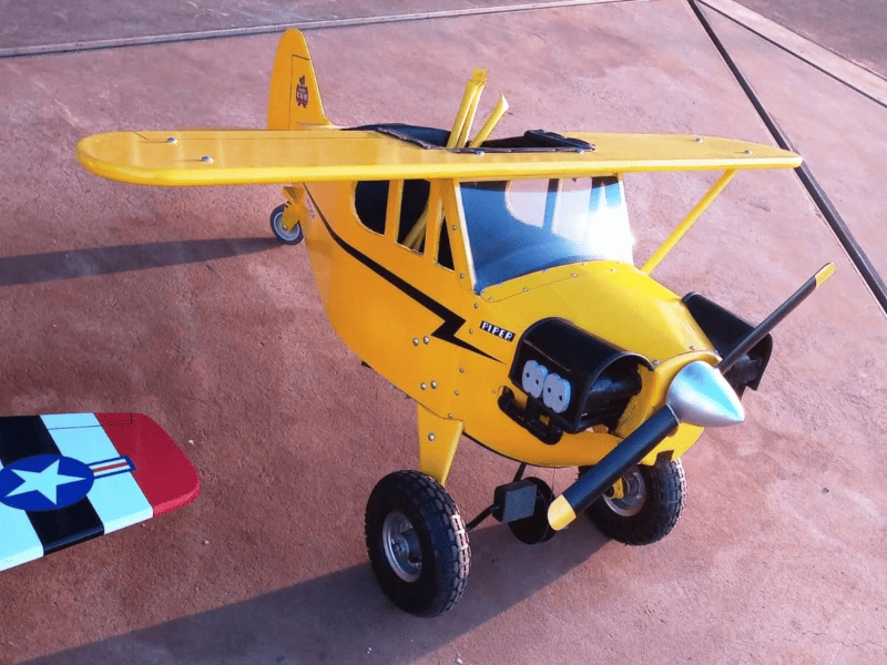 Aluguel Avião Pedalinho Infantil