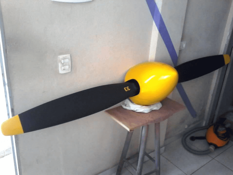 Hélice Bipá em Fibra de Vidro Réplica