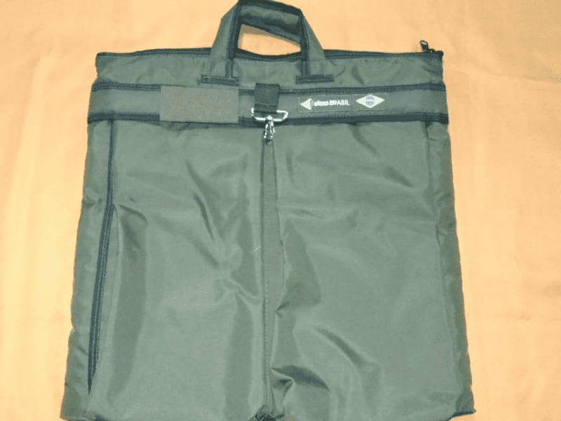Prancheta de voo e Bolsa para Capacete