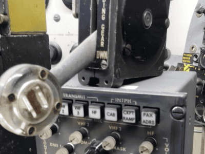 Alavanca Trem de Pouso e Seletora de Instrumentos