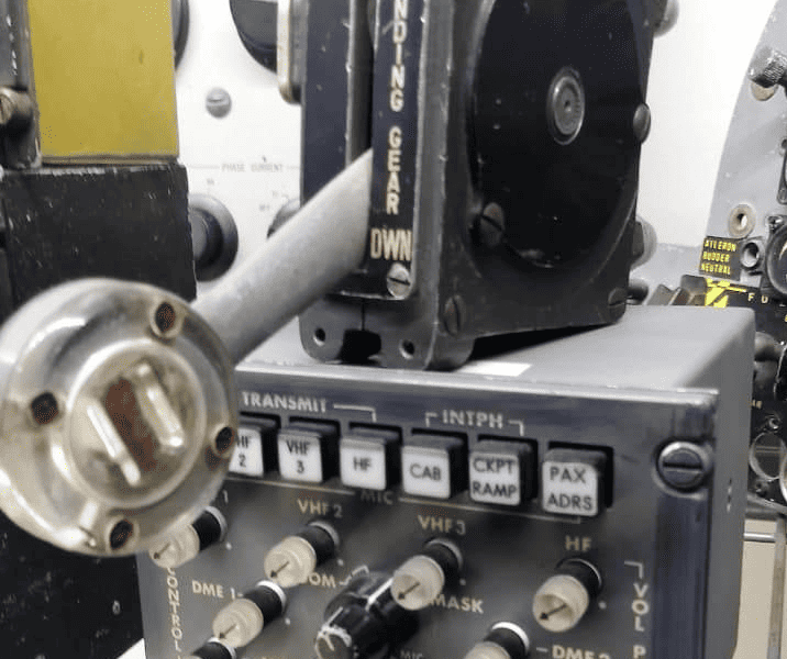 Alavanca Trem de Pouso e Seletora de Instrumentos