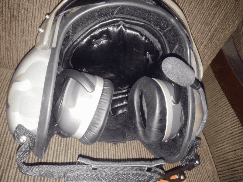 Capacete em Fibra para Piloto Agrícola