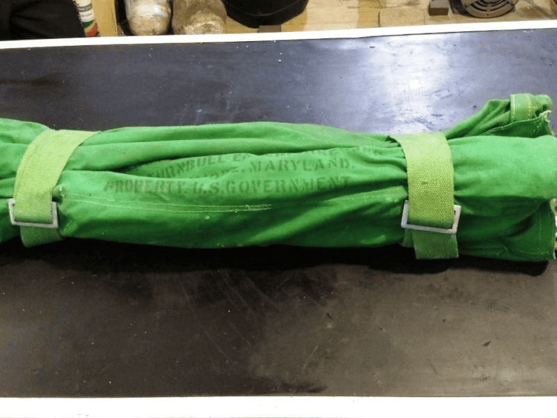 Kit de Estacas para Fixar Avião no Solo