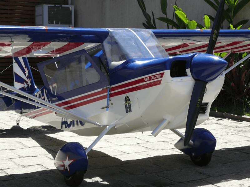 Aeromodelo RC Super Decathlon/Citabria