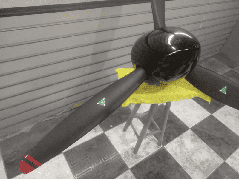 Hélice Tripá com Spinner em Fibra de Vidro