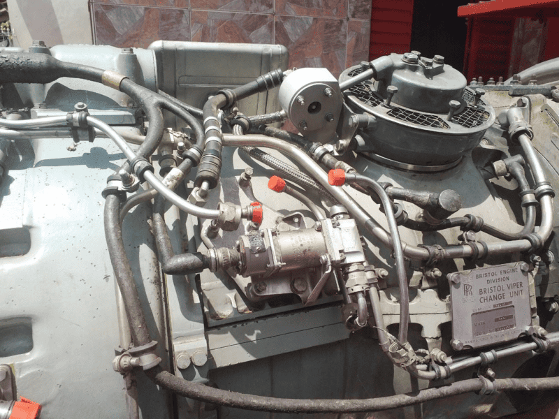 Motor a Jato de Avião Rolls Royce VIPER 540 do AT 26 Xavante