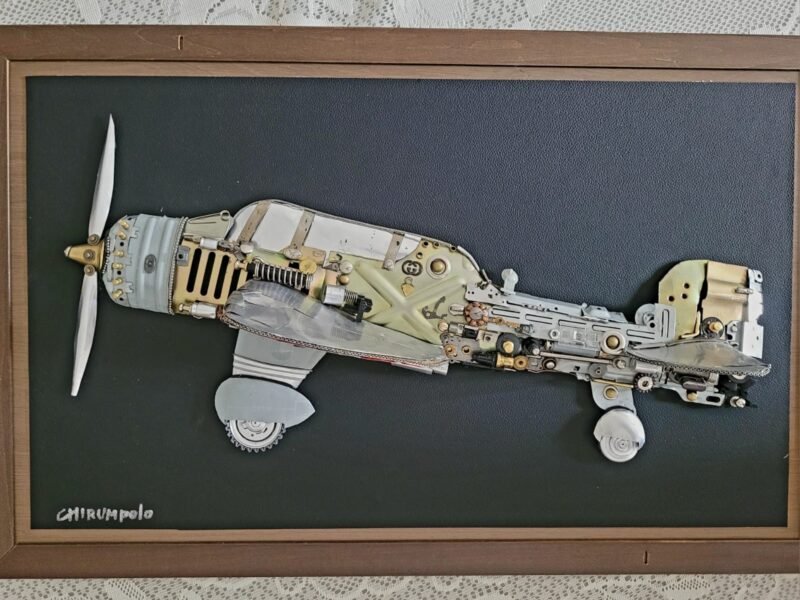 Quadro de Avião da 2a Guerra T-28 TROJAN em 3D feito com material reciclável de eletrônicos