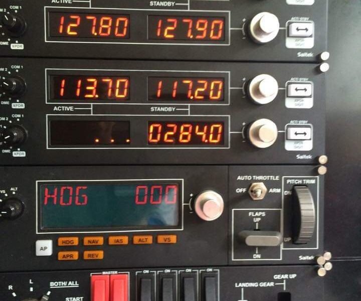 Simulador de Voo Home Cockpit Saitek