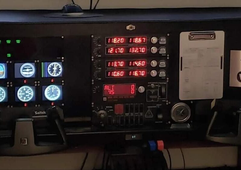 Simulador de Voo Home Cockpit Saitek