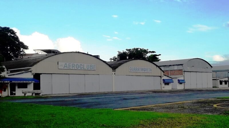Aeroclube-de-Guaratingueta-SP-FECHADO