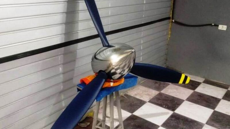 Helice-Tripa-com-Spinner-Replica-em-Fibra-de-Vidro